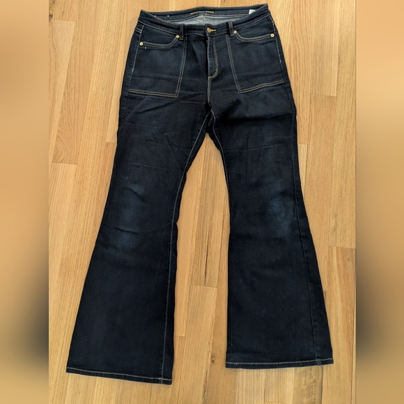 Michael Kors Selma Flare Jeans, size 10, color dark blue - Picture 5 of 16